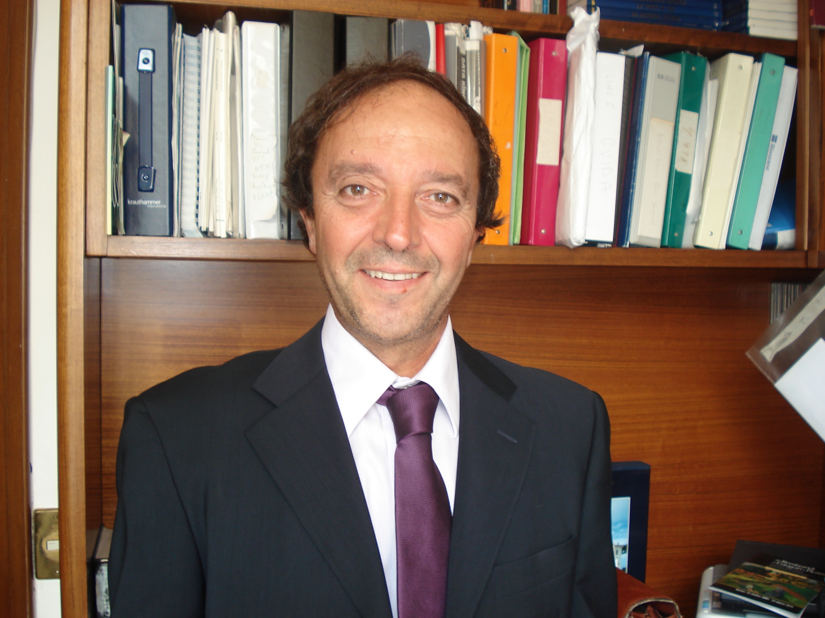 Dr. Claudio Pandozi